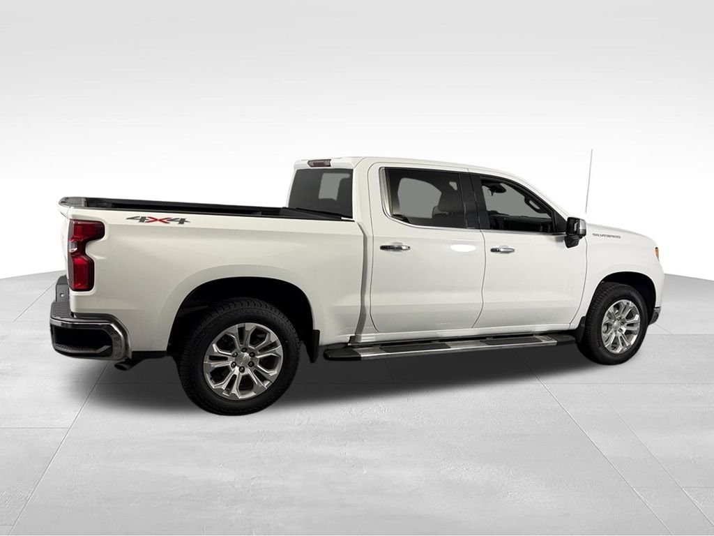 Used 2023 Summit White Chevrolet LTZ image 5