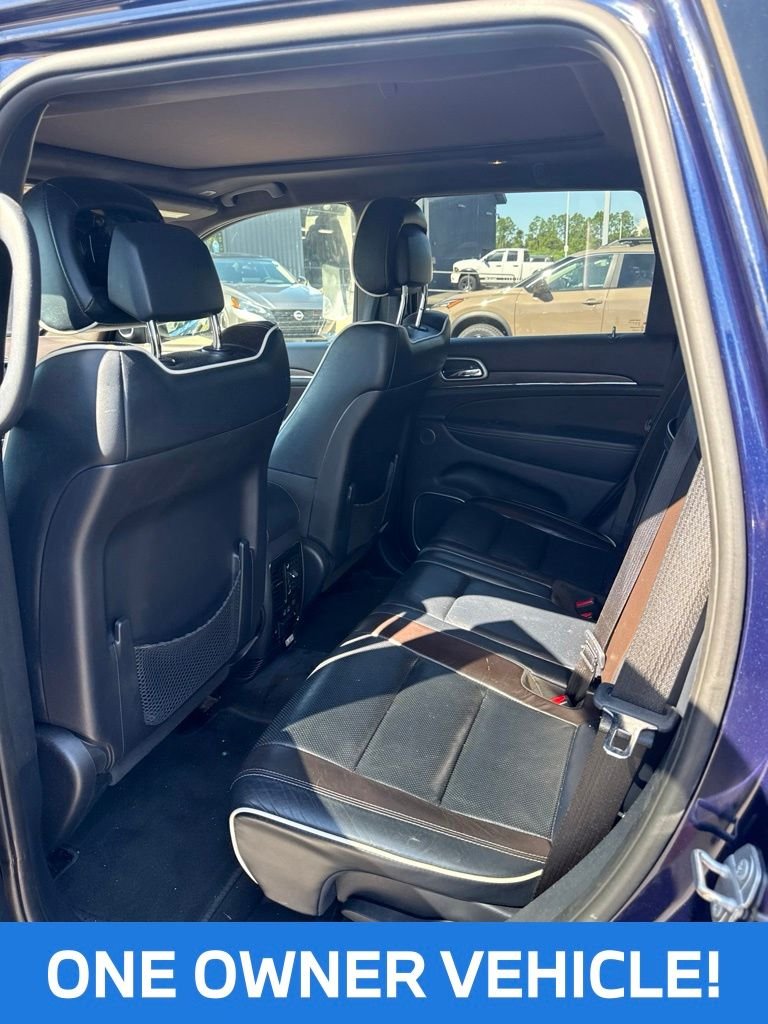 Used 2017 Blue Jeep Overland image 2
