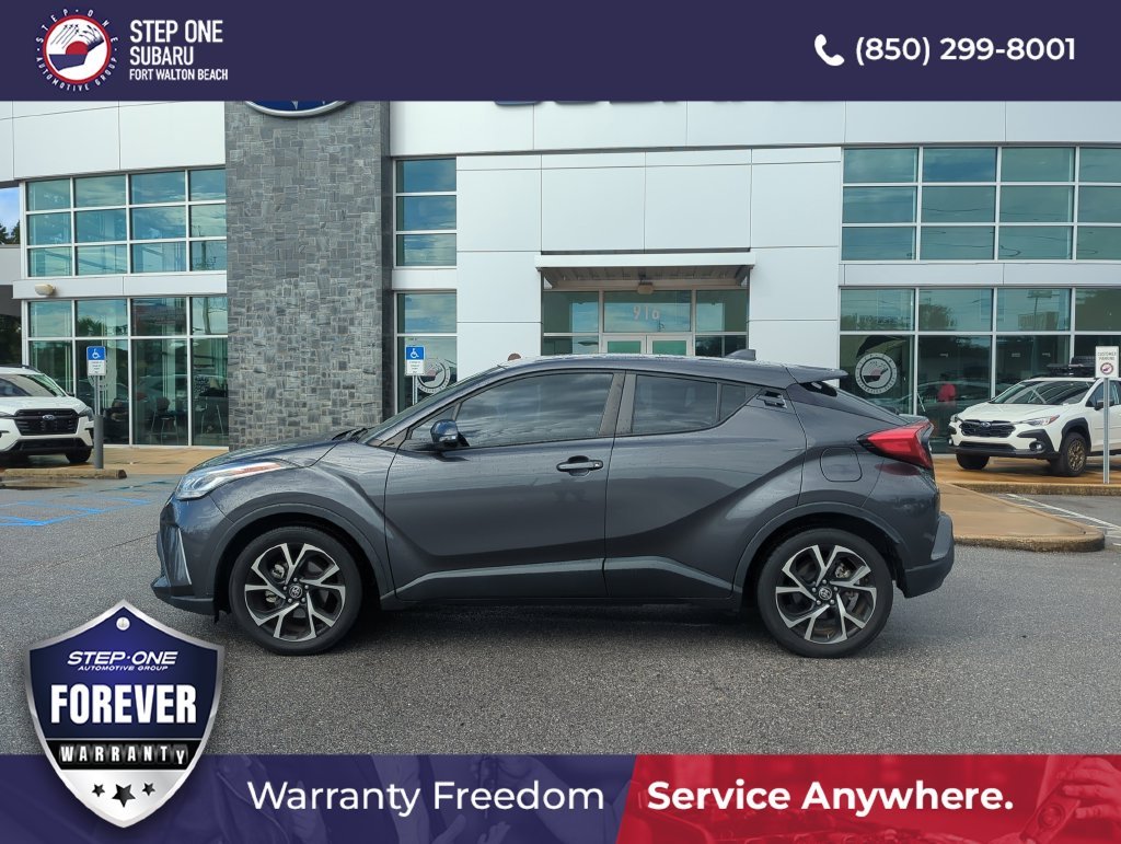 Used 2022 Gray Toyota XLE image 4