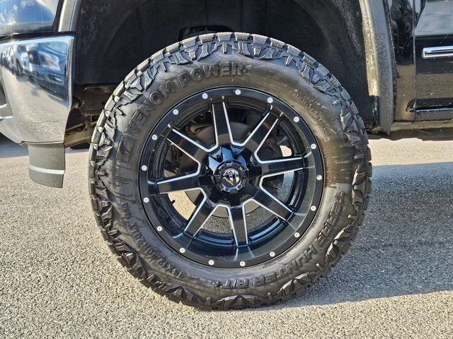 Used 2015 ONYX BLACK GMC SLT image 11