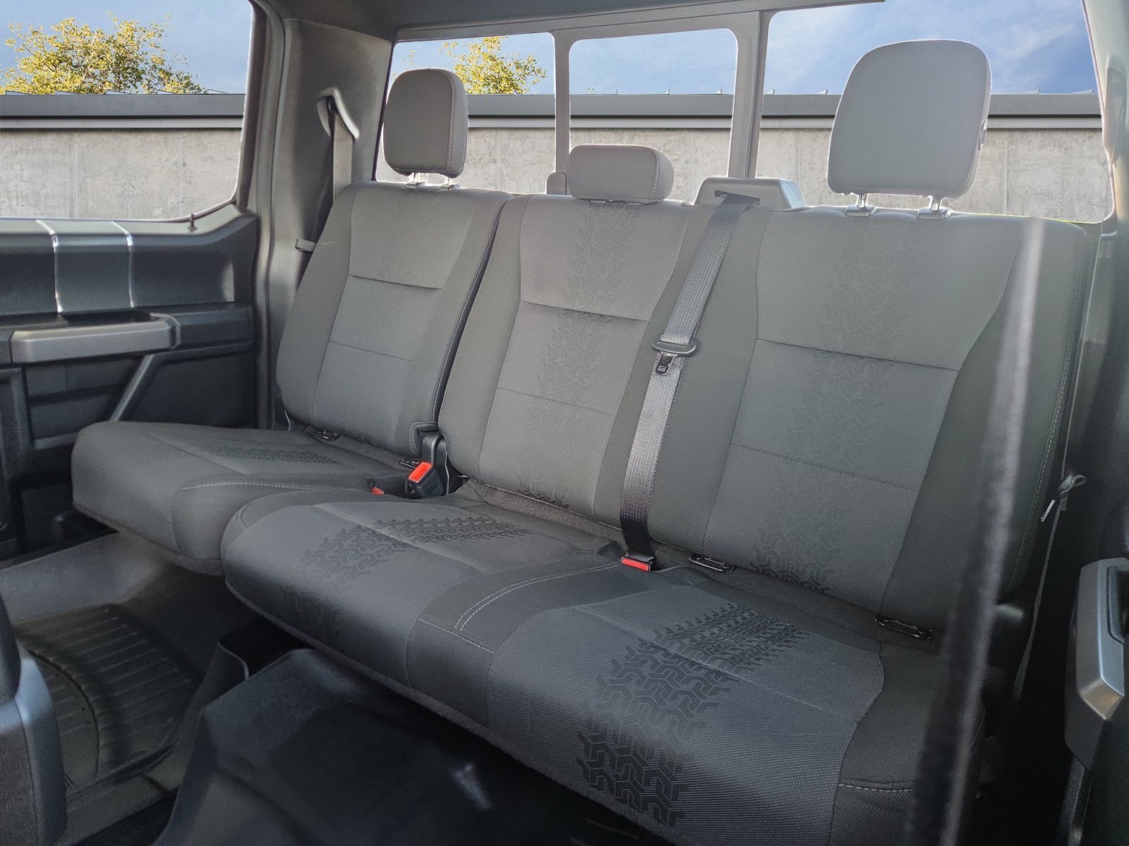2018 Ford F-150 XLT - Photo 13