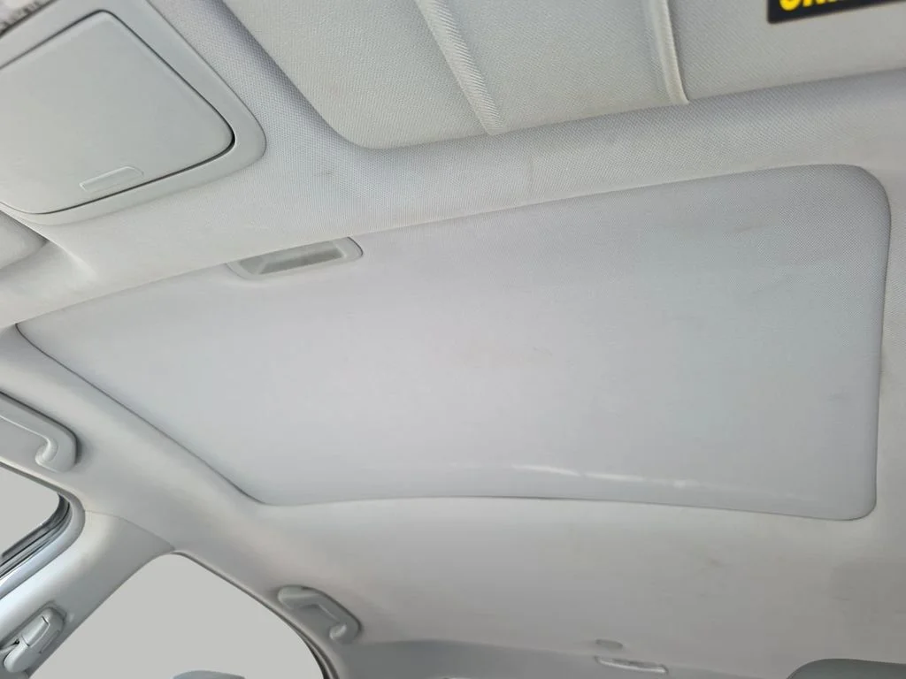 Used 2008 Silver Acura Base image 17