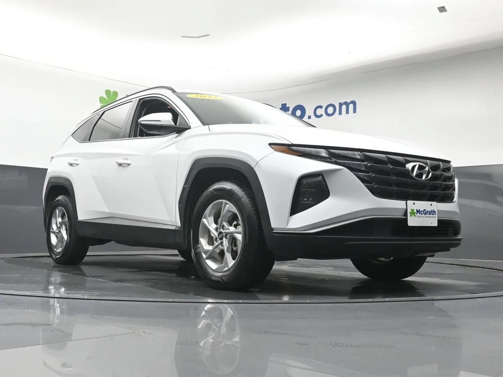 Used 2022 Gray Hyundai SEL image 25