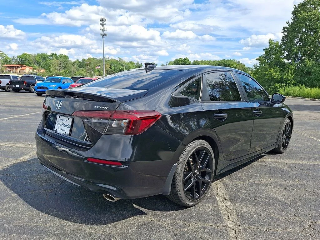 2025 Honda Civic Sport - Photo 6