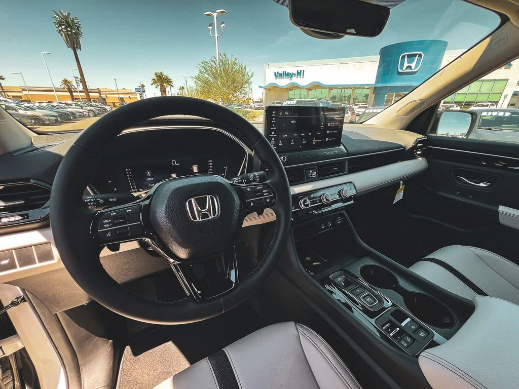 New 2026 Platinum White Pearl Honda RTL Towing image 17