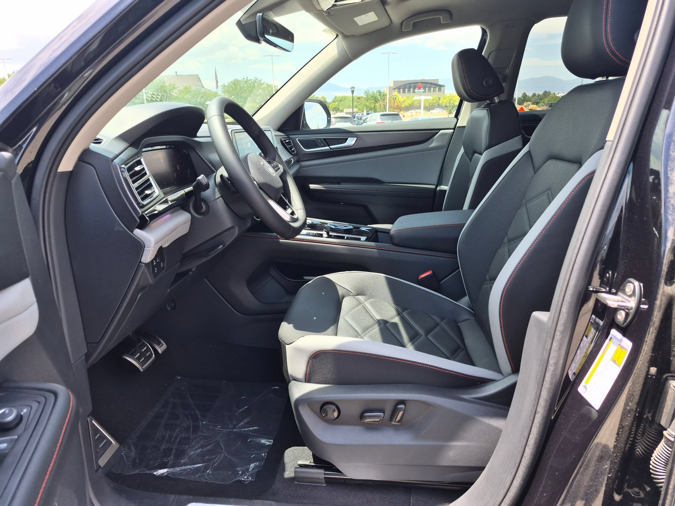New 2026 Black Pearl Volkswagen 2.0T Peak Edition image 15
