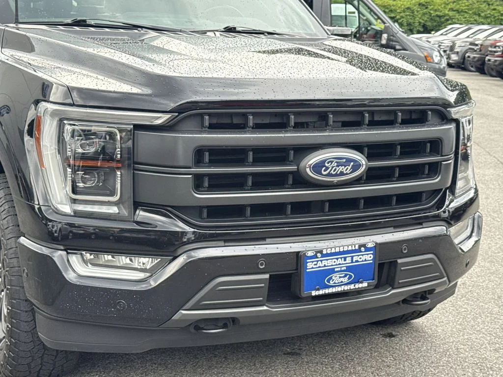Used 2022 Agate Black Metallic Ford Lariat image 9