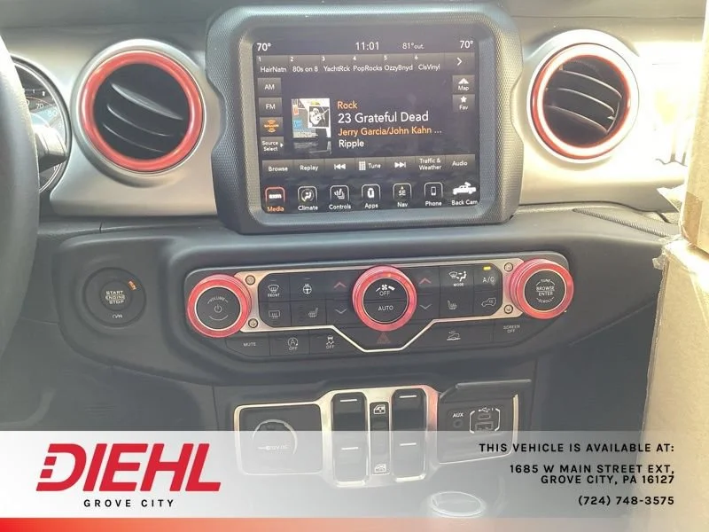 Used 2021 Black Jeep 80th Anniversary 4x4 image 20