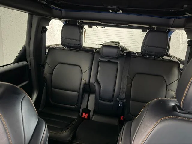 Used 2024 Blue Ford Badlands image 20