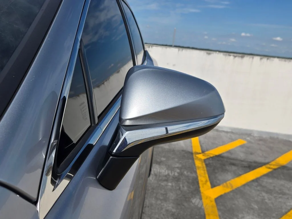 Used 2023 Silver Lexus 350 Premium image 9