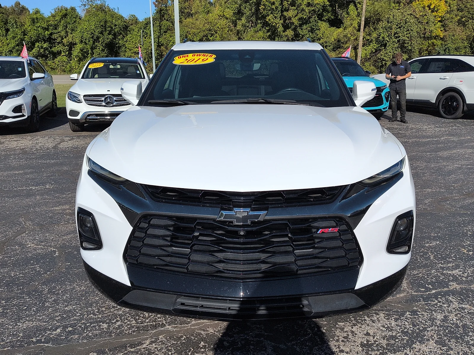 Used 2019 Summit White Chevrolet RS image 3