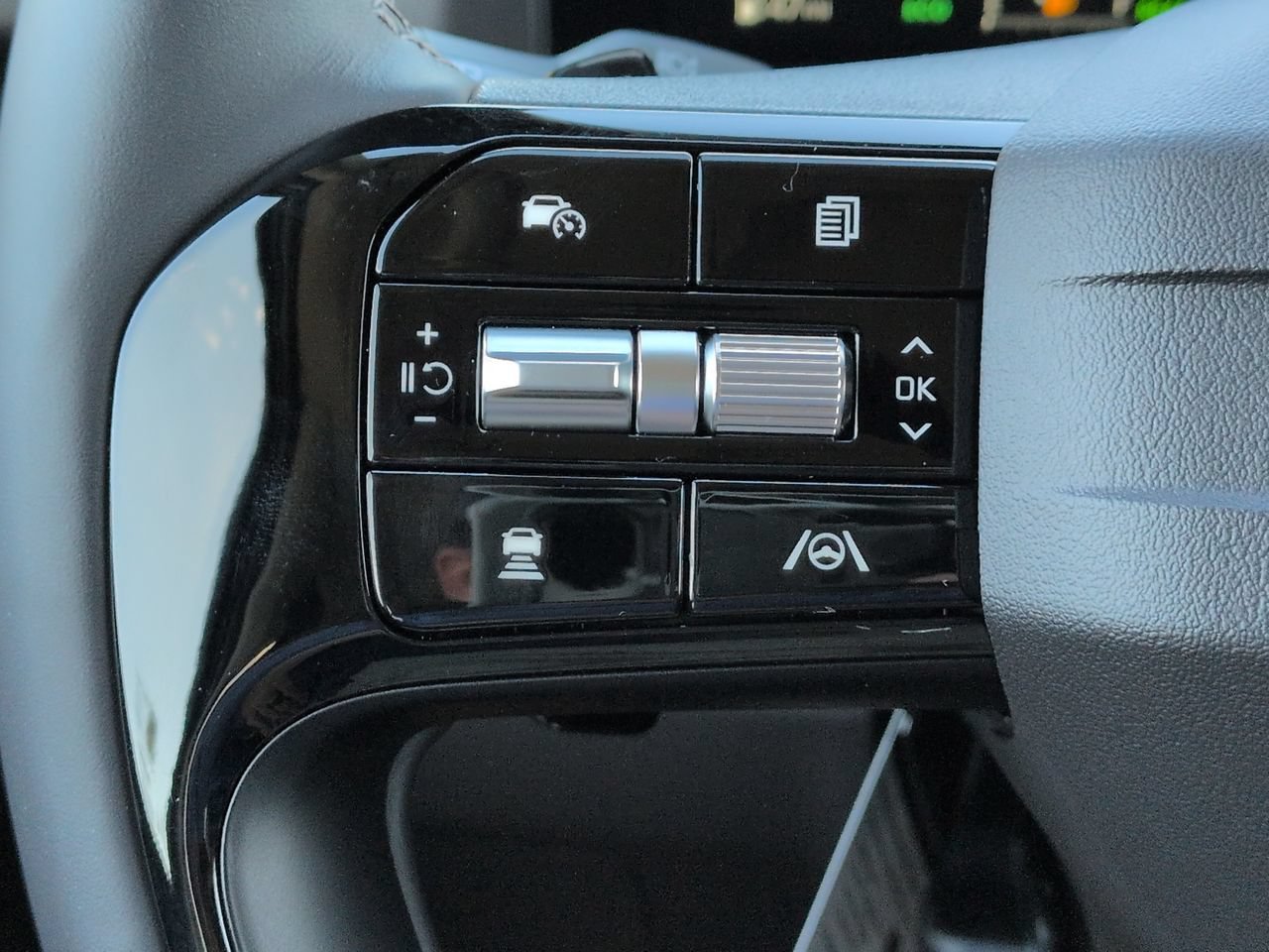 New 2027 Aurora Black Pearl Kia SX image 31