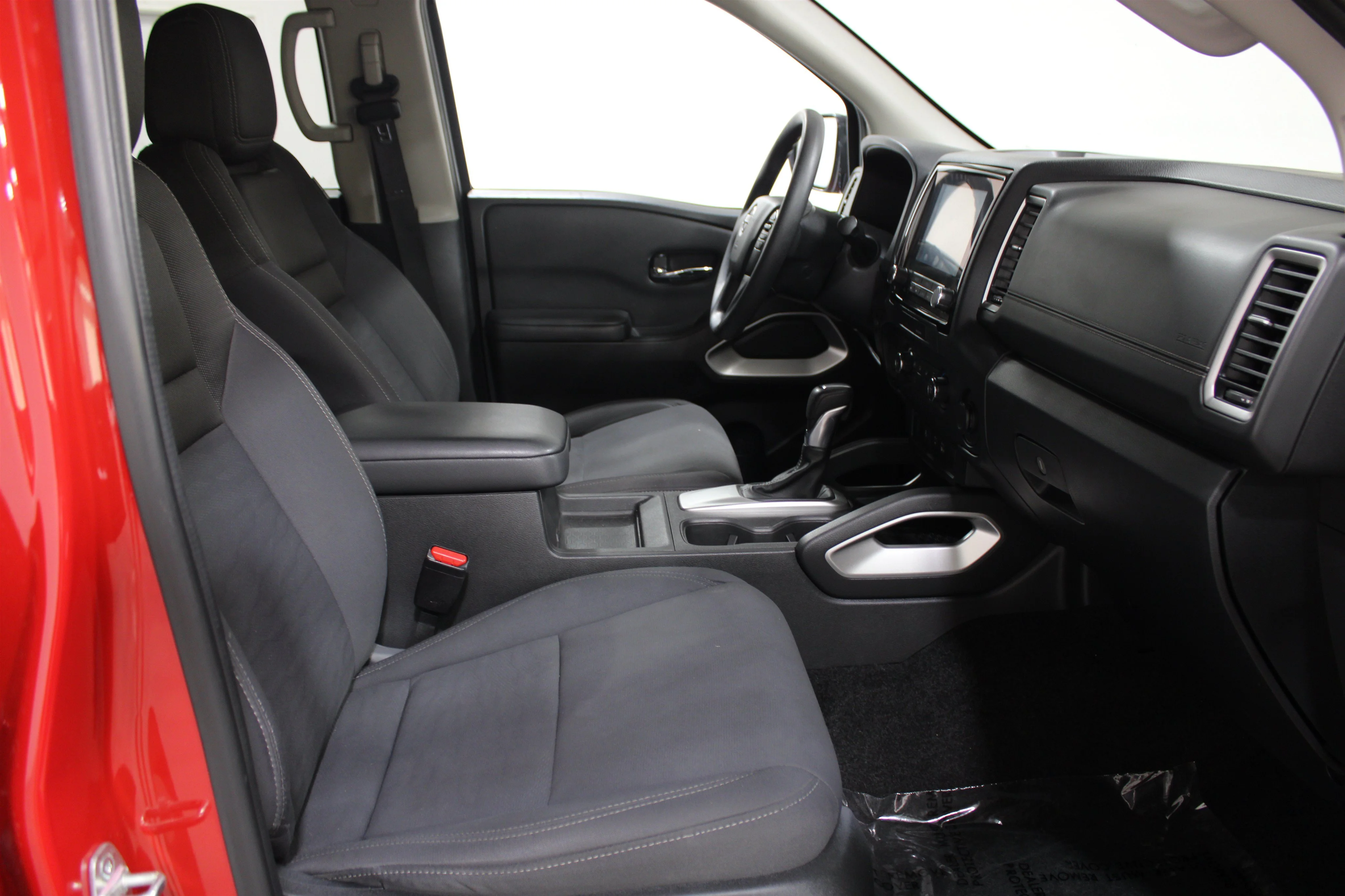 2022 Nissan Frontier SV - Photo 24