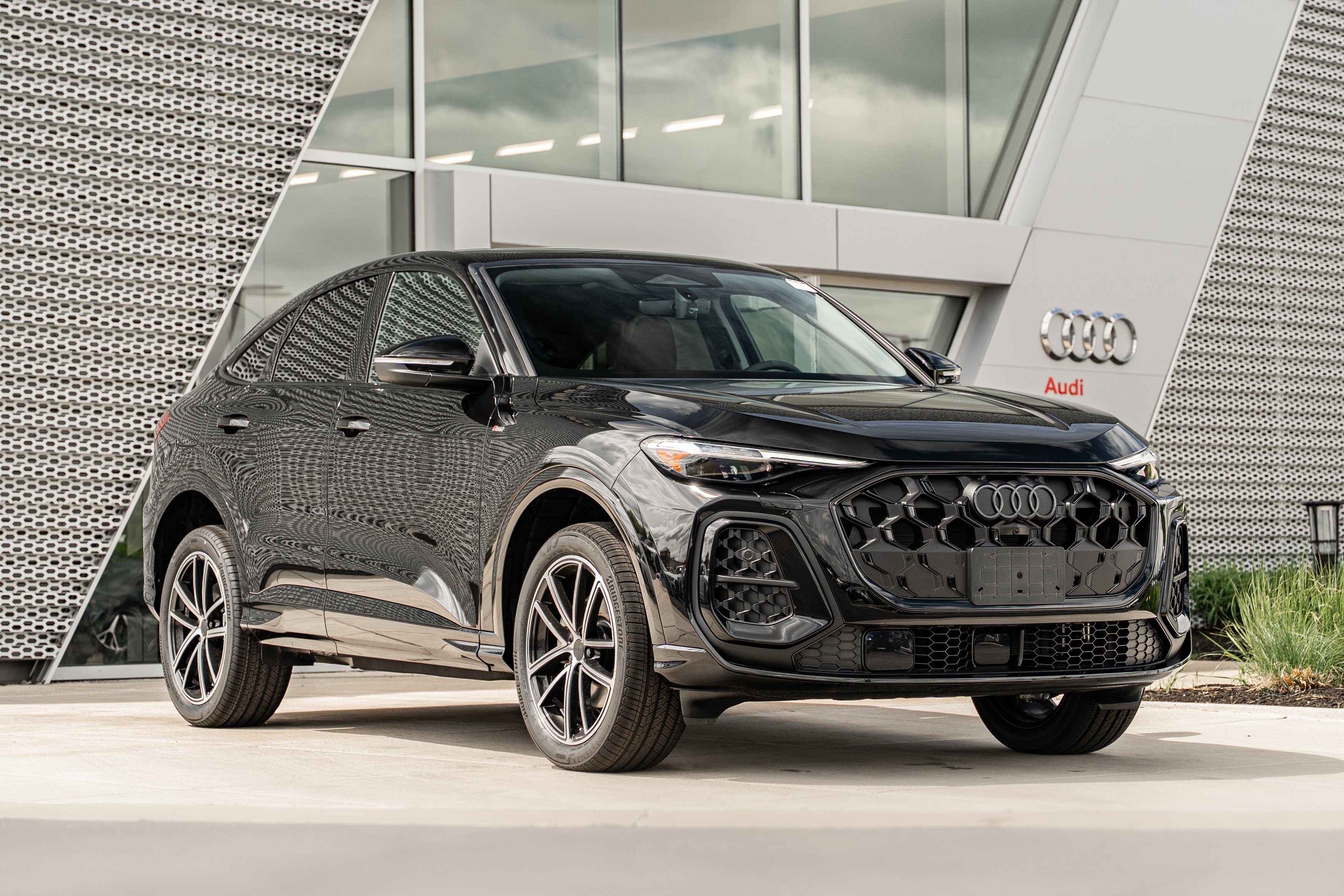 2026 Audi Q5 Sportback Premium Plus quattro's photo