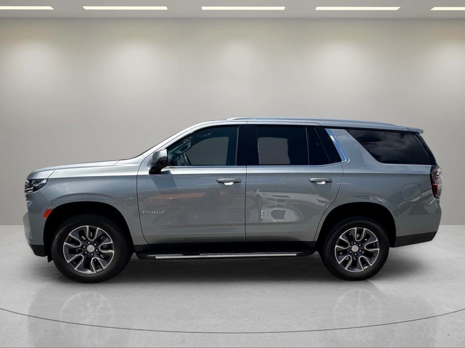 Used 2024 Dark Ash Metallic Chevrolet LT image 2
