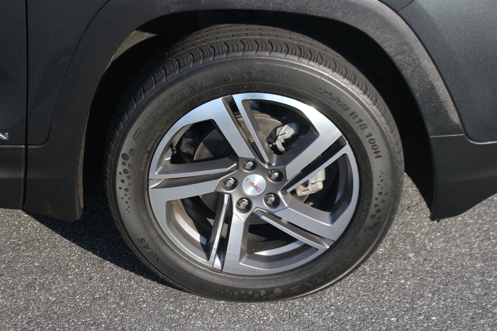 Used 2021 GRAPHITE GRAY METALLIC GMC SLT image 35
