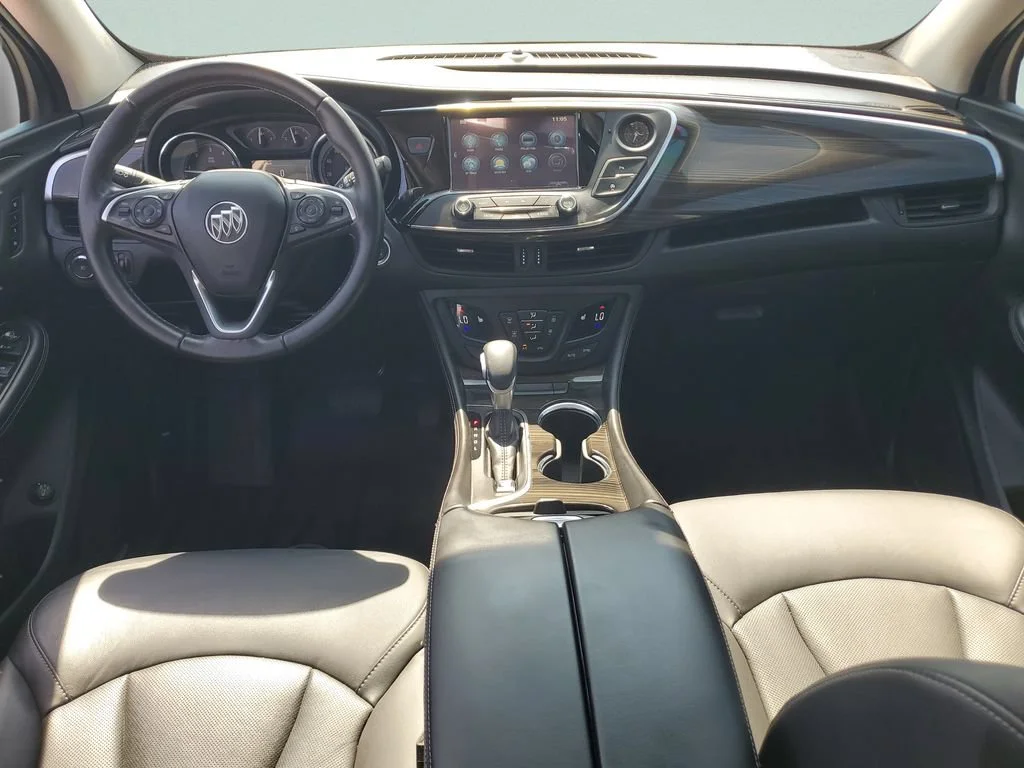Used 2019 CHILI RED METALLIC Buick Essence image 11