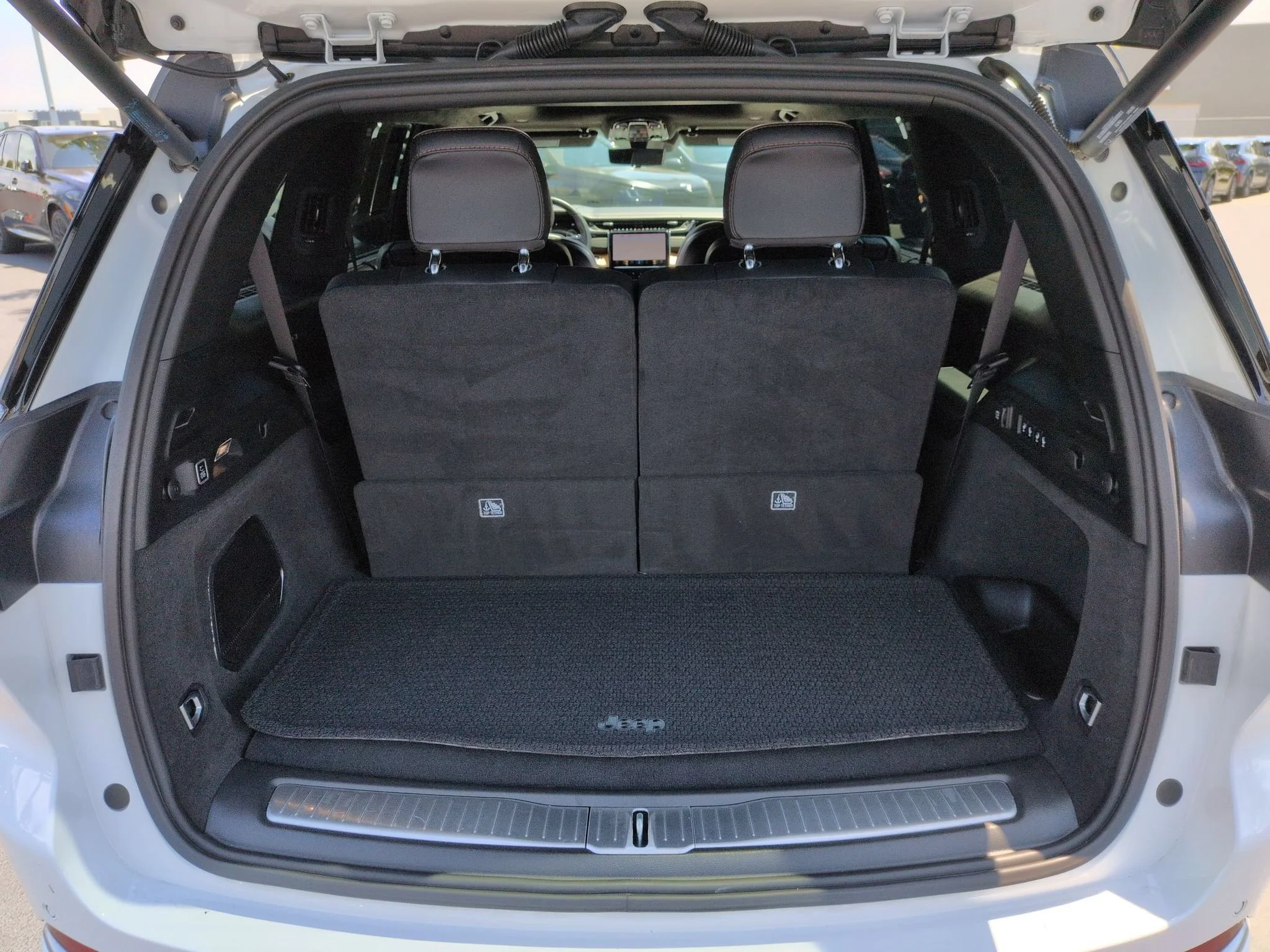 Used 2023 Bright White Clearcoat Jeep Summit Reserve image 31