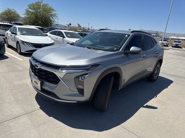 2025 Chevrolet Trax LT's photo