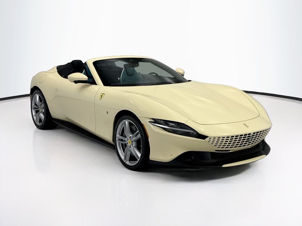 Used 2025  Ferrari Base image 3