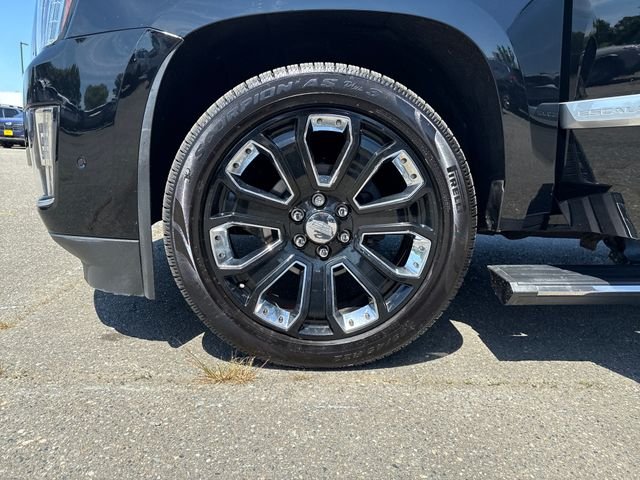 Used 2019 Black Cadillac Platinum Edition image 29