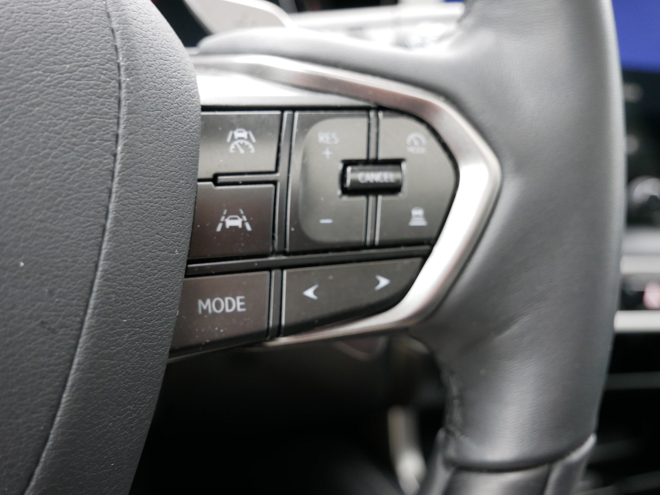 Used 2024 Iridium Lexus RX 350 Premium image 28