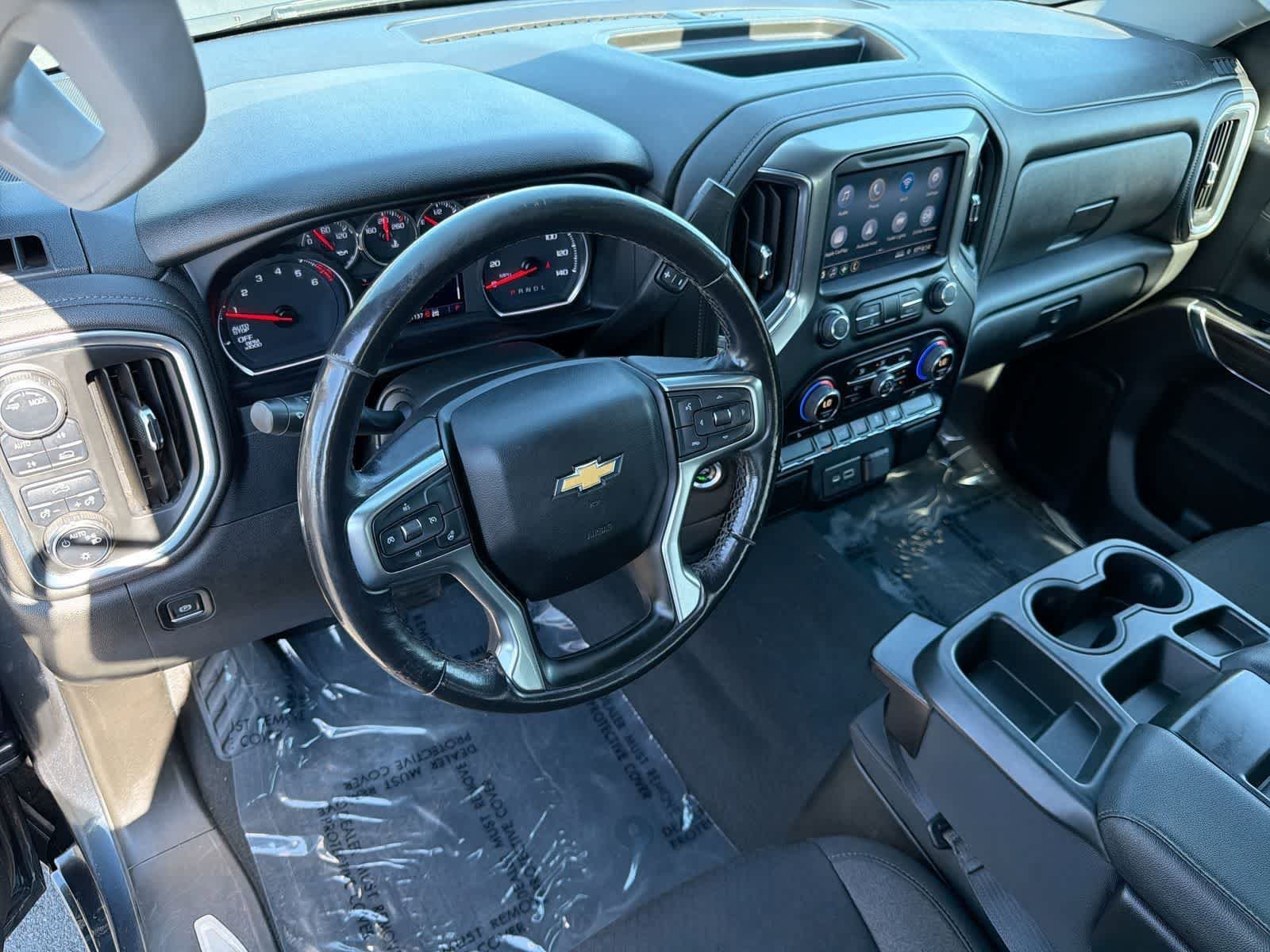 Used 2022 Shadow Gray Metallic Chevrolet LT image 10