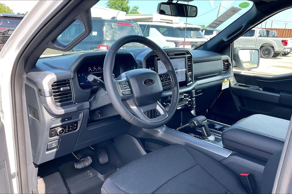 New 2026 Ford F-150 XLT 4D SuperCrew