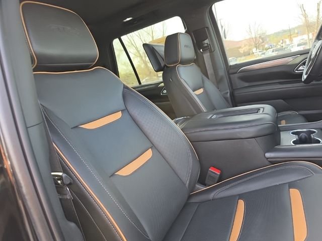2024 GMC Yukon AT4 - Photo 35