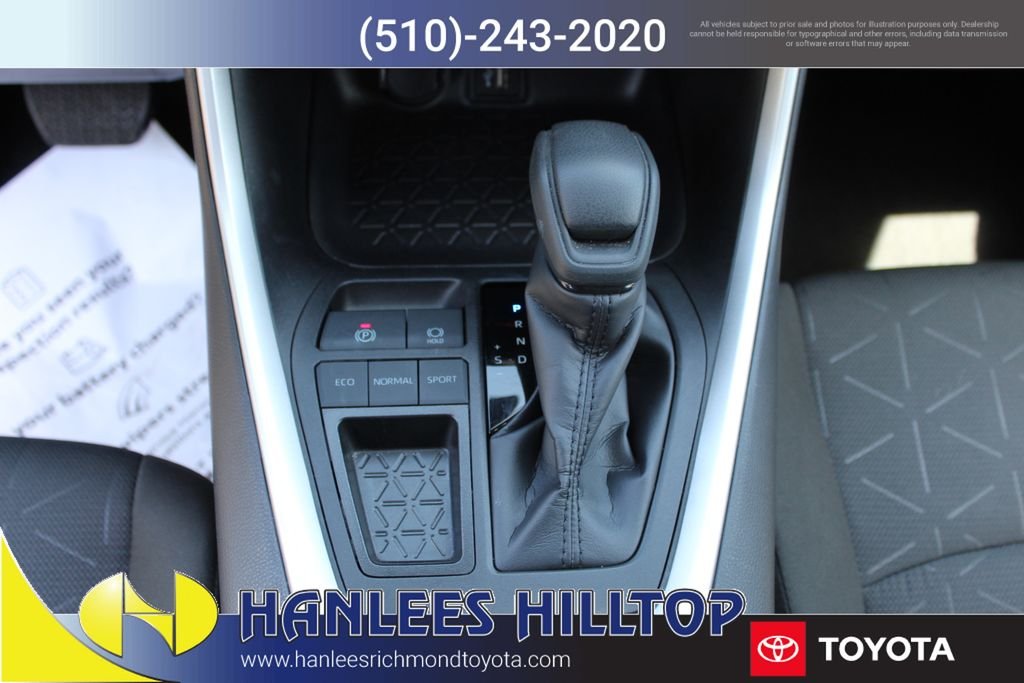 Used 2025 Silver Toyota XLE image 19