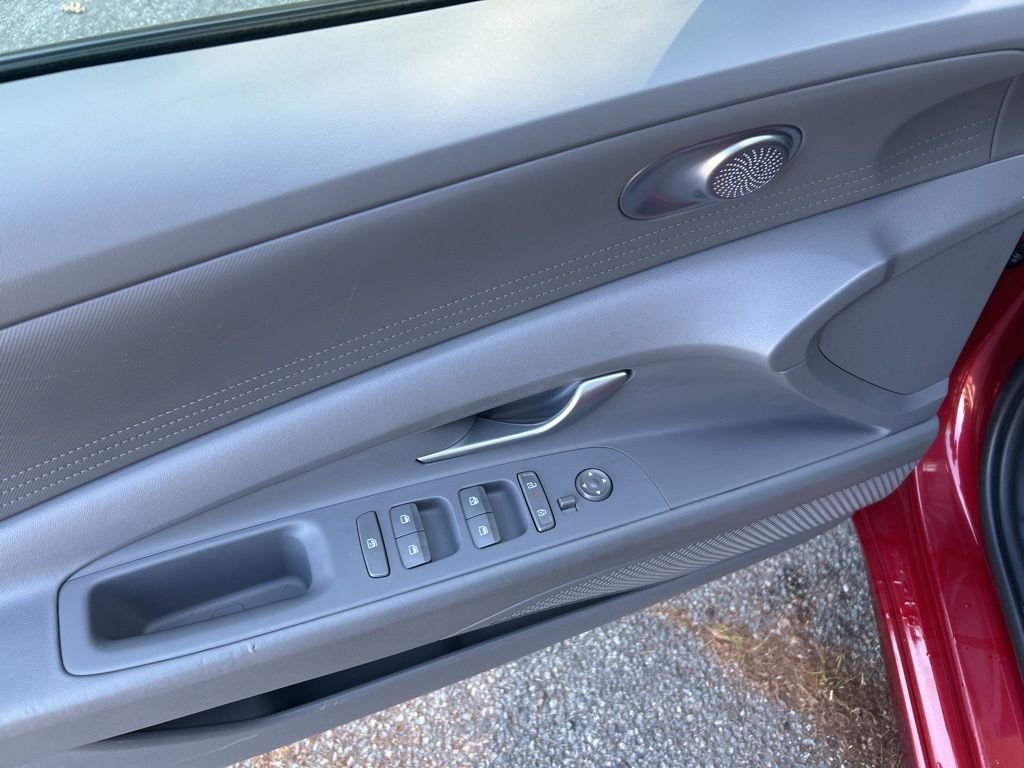 Used 2024 Red Hyundai SEL image 14