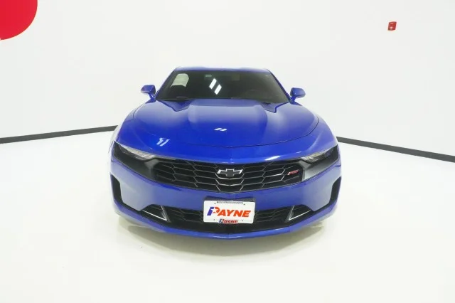 Used 2021  Chevrolet 1LS image 2