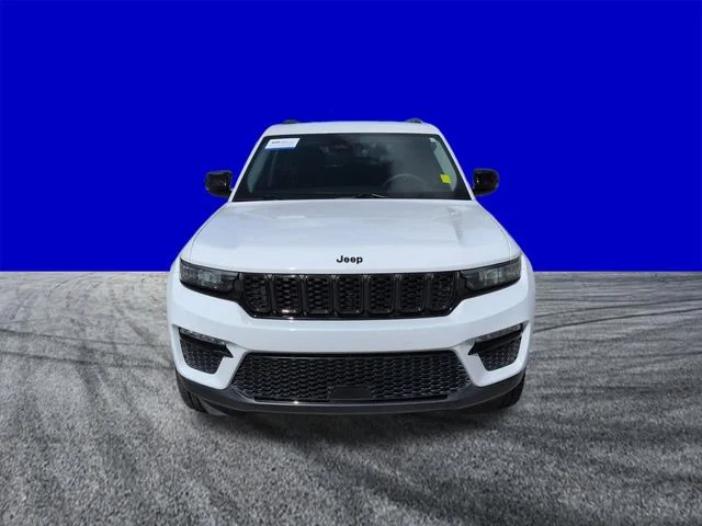 Certified Used 2023 Bright White Clearcoat Jeep Limited image 9
