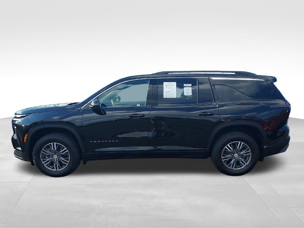 Used 2025 Black Chevrolet LT image 3