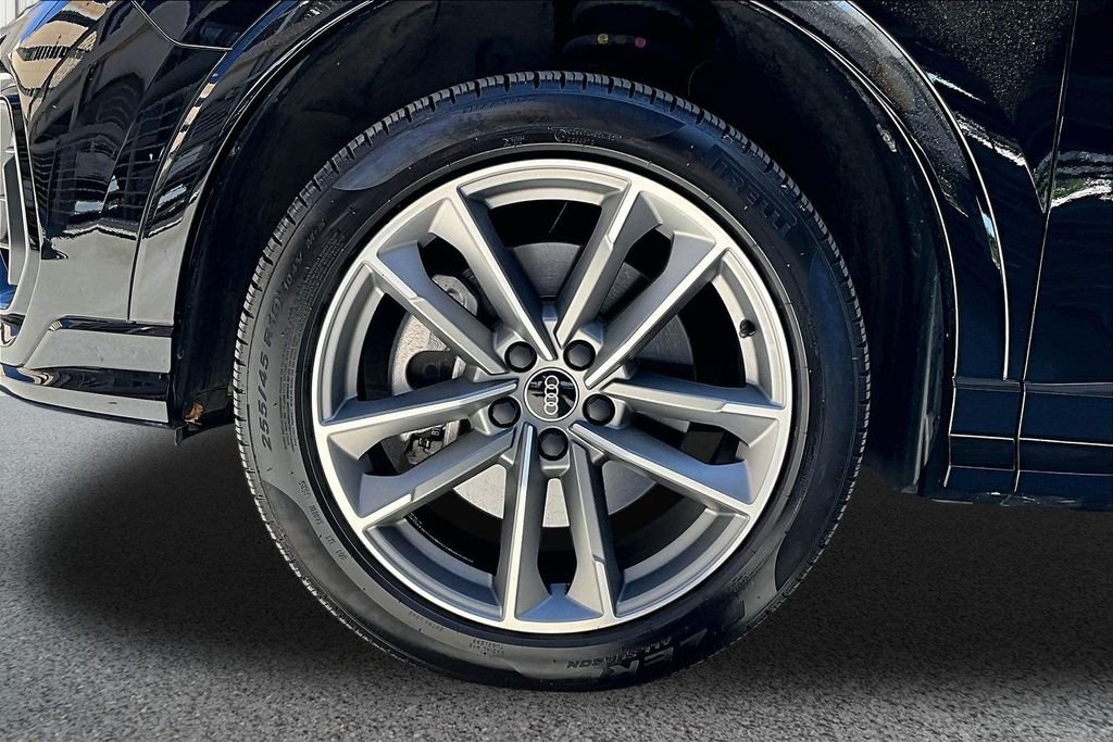 Used 2025 Black Audi Premium image 34