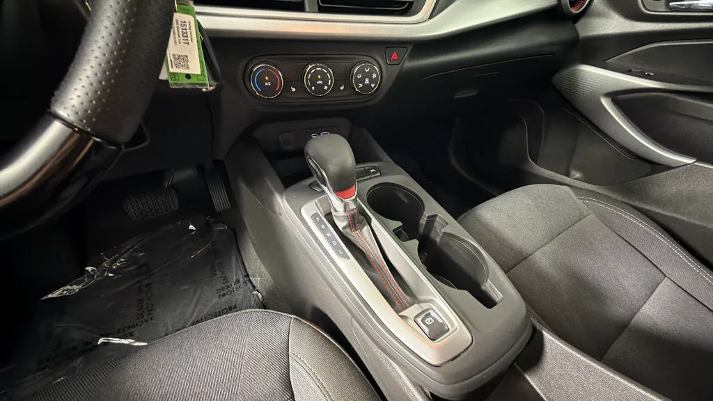 Used 2024 Fountain Blue Chevrolet 1RS image 20