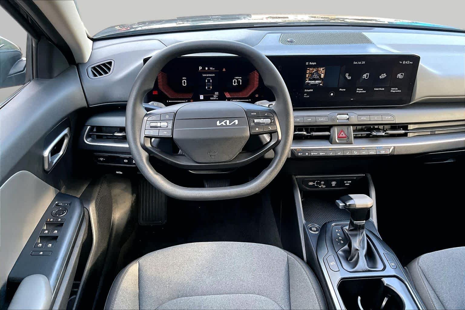 Pre-Owned 2025 Kia K4 LX