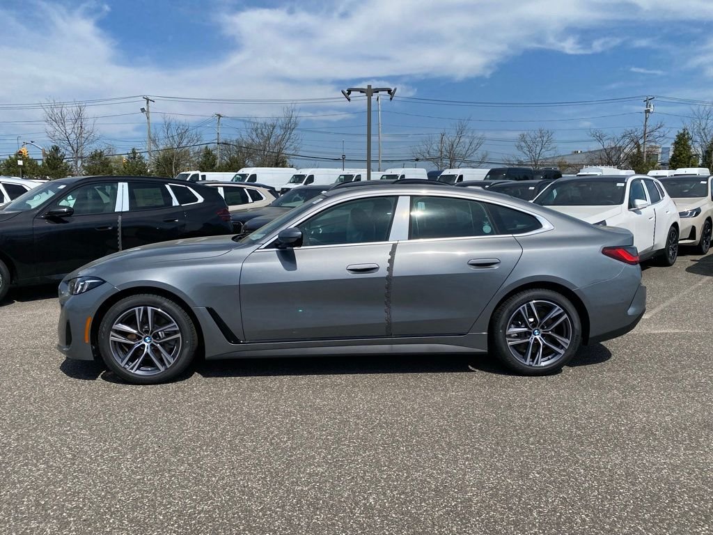 New 2026 Skyscraper Grey Metallic BMW 430i xDrive image 4