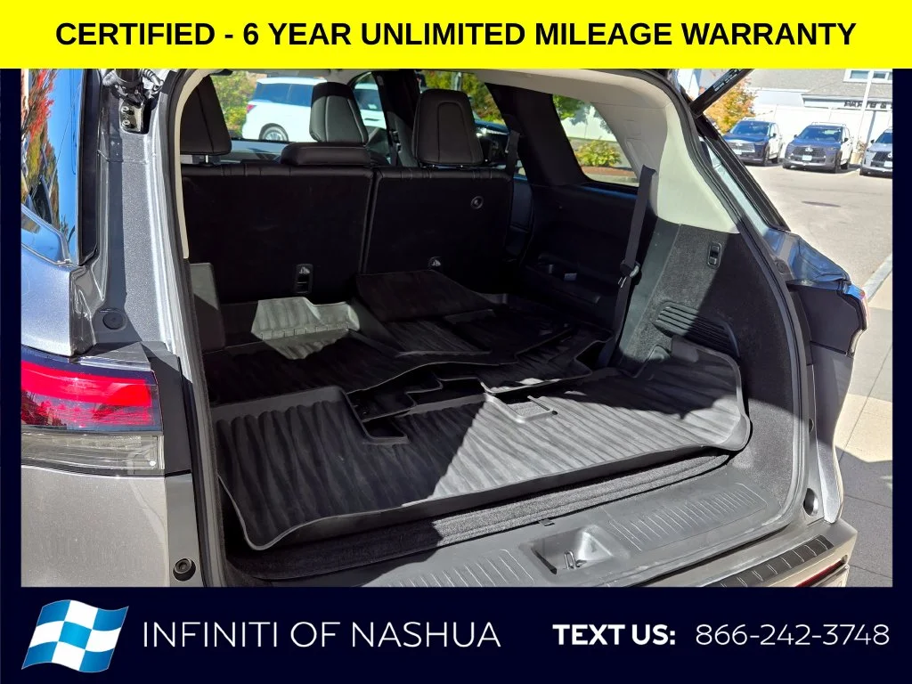 Certified Used 2024 Gray INFINITI LUXE image 21
