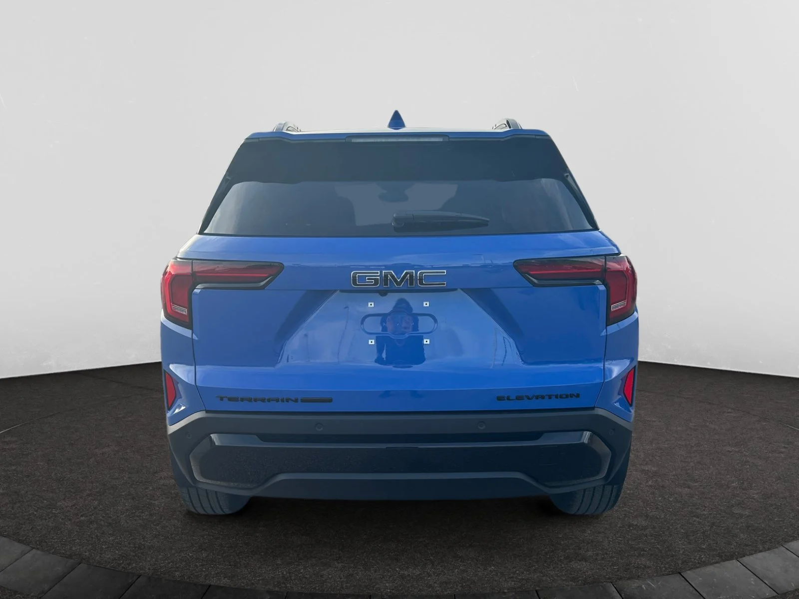 New 2027 Rapids Metallic GMC AWD Elevation image 4