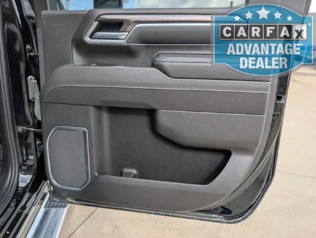Used 2026 Black Chevrolet LTZ image 33