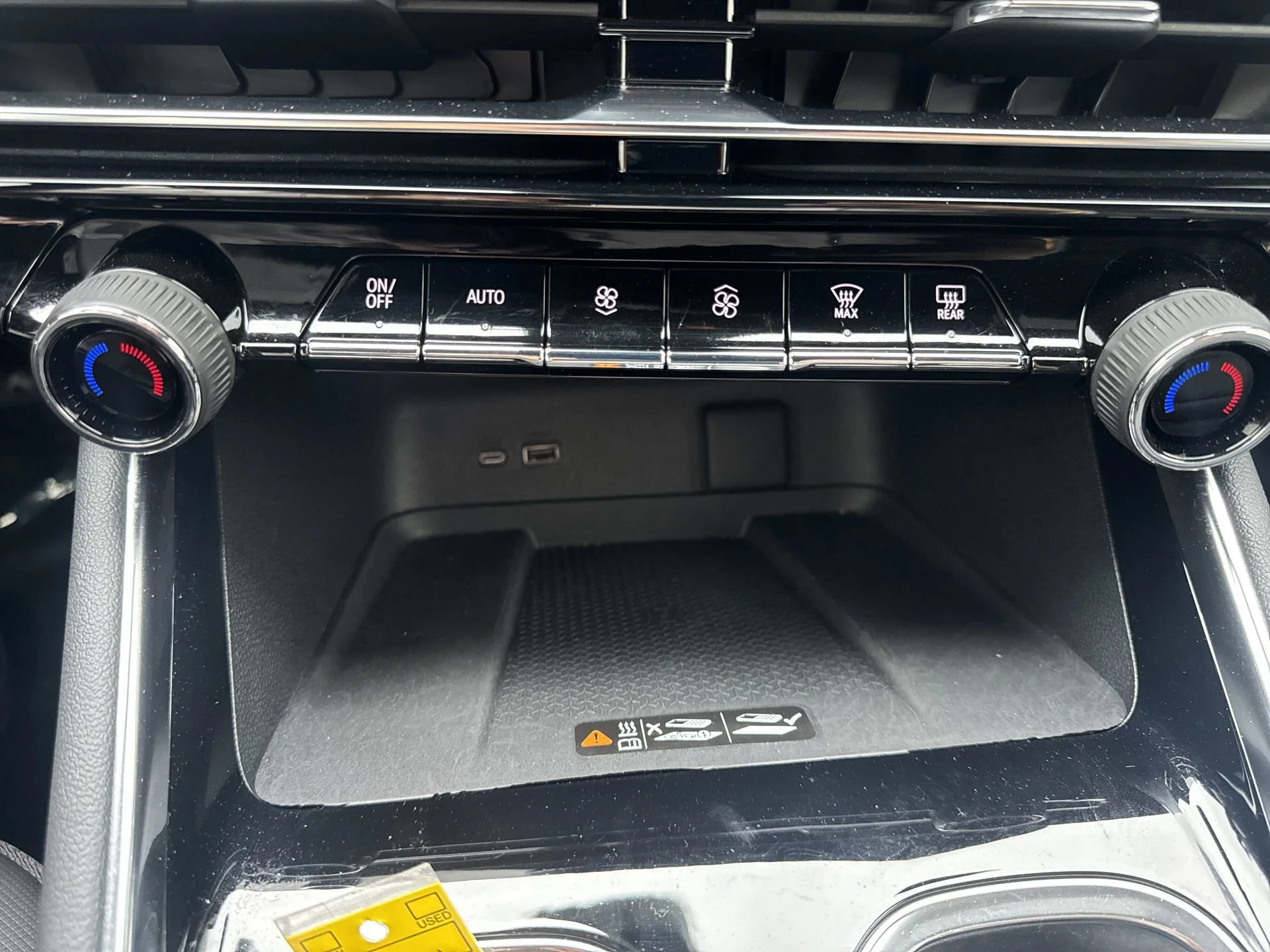 2024 Chevrolet Traverse RS - Photo 18