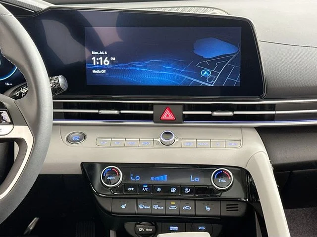 New 2026 Hyundai ELANTRA Limited