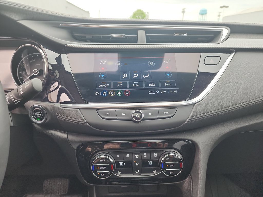 Used 2023 Cinnabar Metallic Buick Select image 17