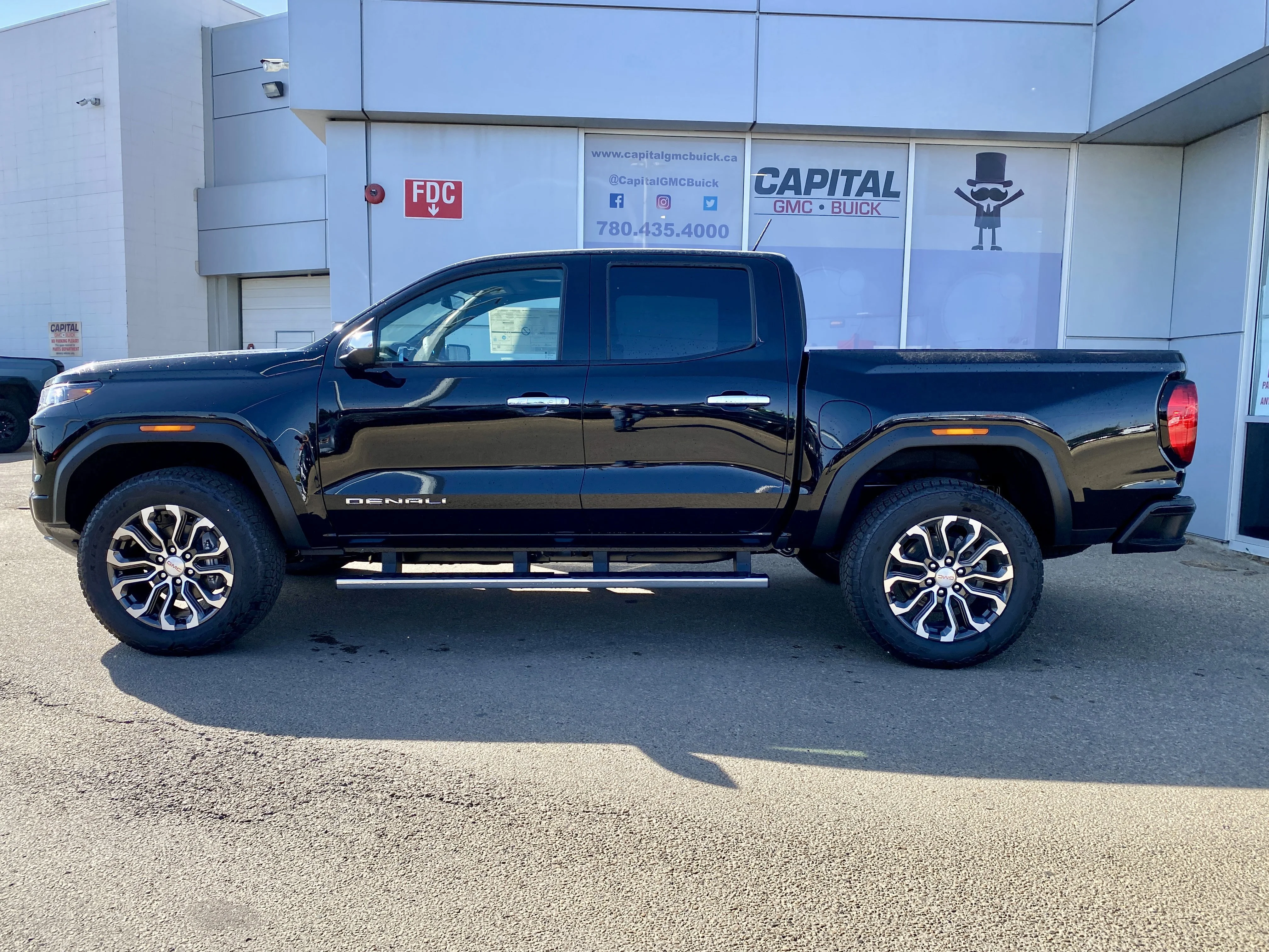 New 2026 ONYX BLACK GMC 4WD Denali image 3