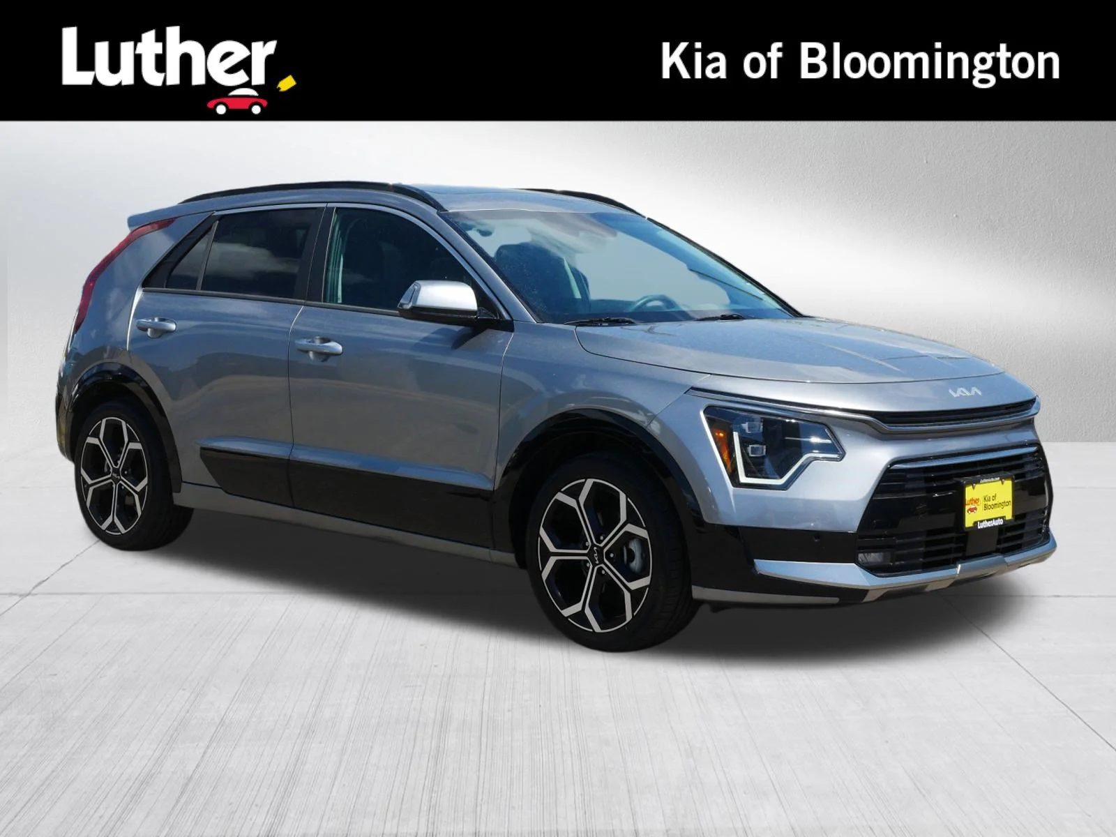 2023 Kia Niro SX Touring HEV's photo