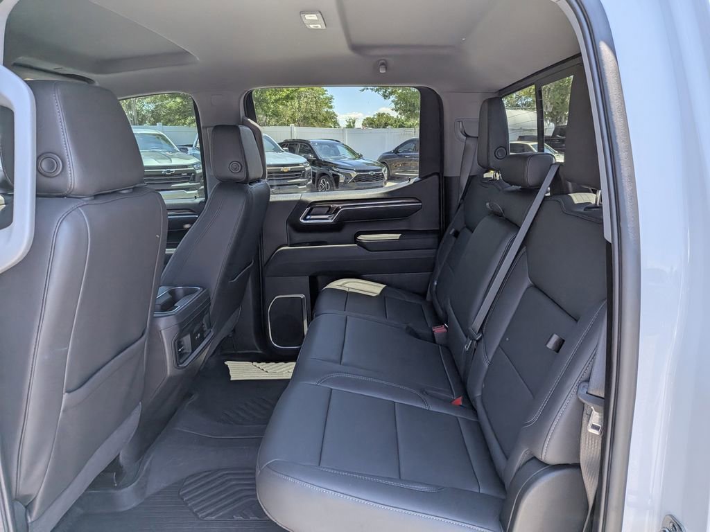 2025 Chevrolet Silverado 1500 LT Trail Boss - Photo 13
