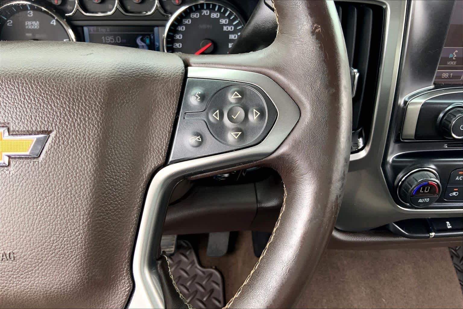 Used 2014 Deep Ruby Metallic Chevrolet LT image 23