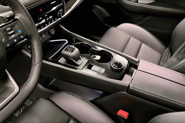 2025 Nissan Rogue SL - Photo 17