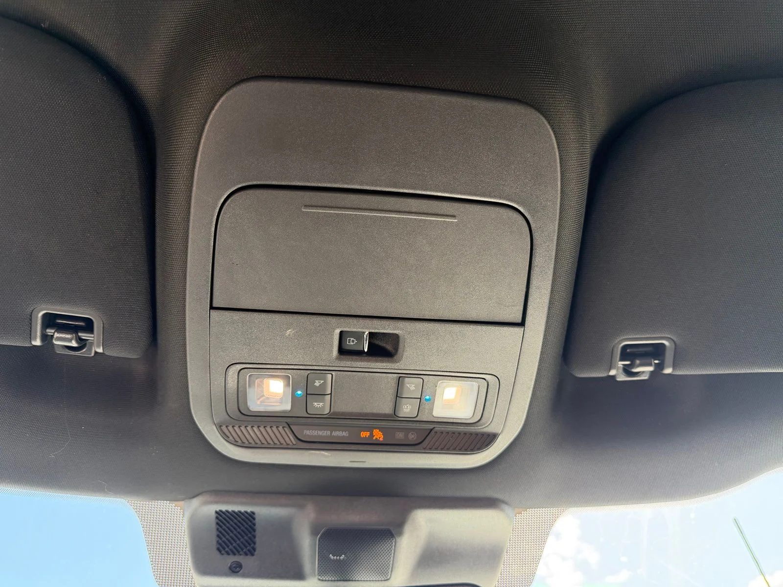 Used 2023 White Ford XLT image 25